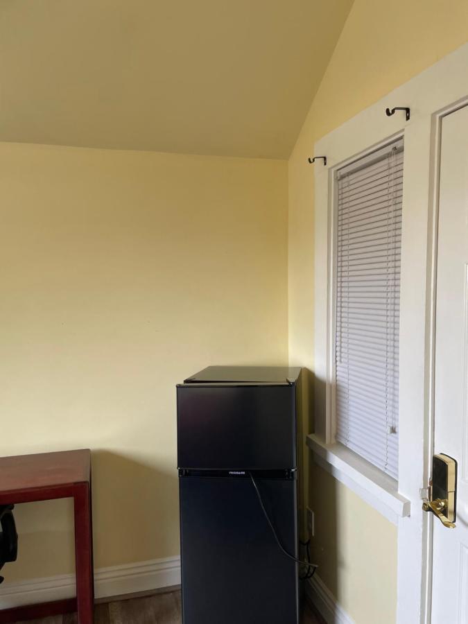 Small Private La Bedroom W Wifi - Private Fridge - Ac Near Usc - Exposition Park - Usc Memorial Coliseum - Banc Of California Bmo Stadium - Downtown Los Angeles Dtla - University Of Southern California Usc!!! Exterior foto